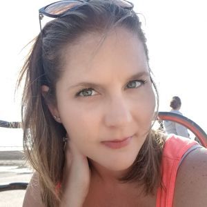 Meet your Posher, Sabrina